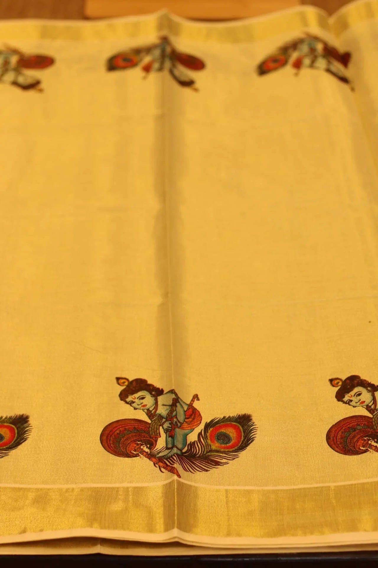 Onam Kasav Saree in Krishna print