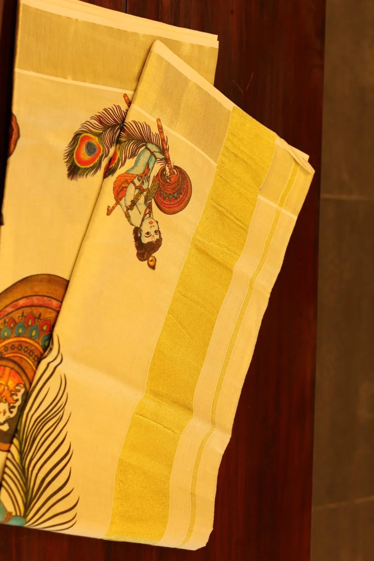 Onam Kasav Saree in Krishna print