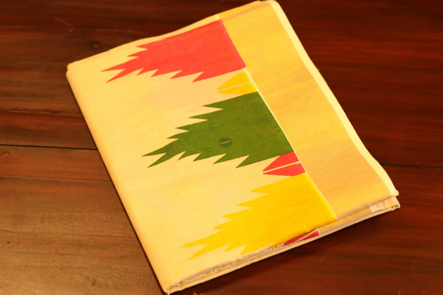 Onam saree with gold and temple border prints
