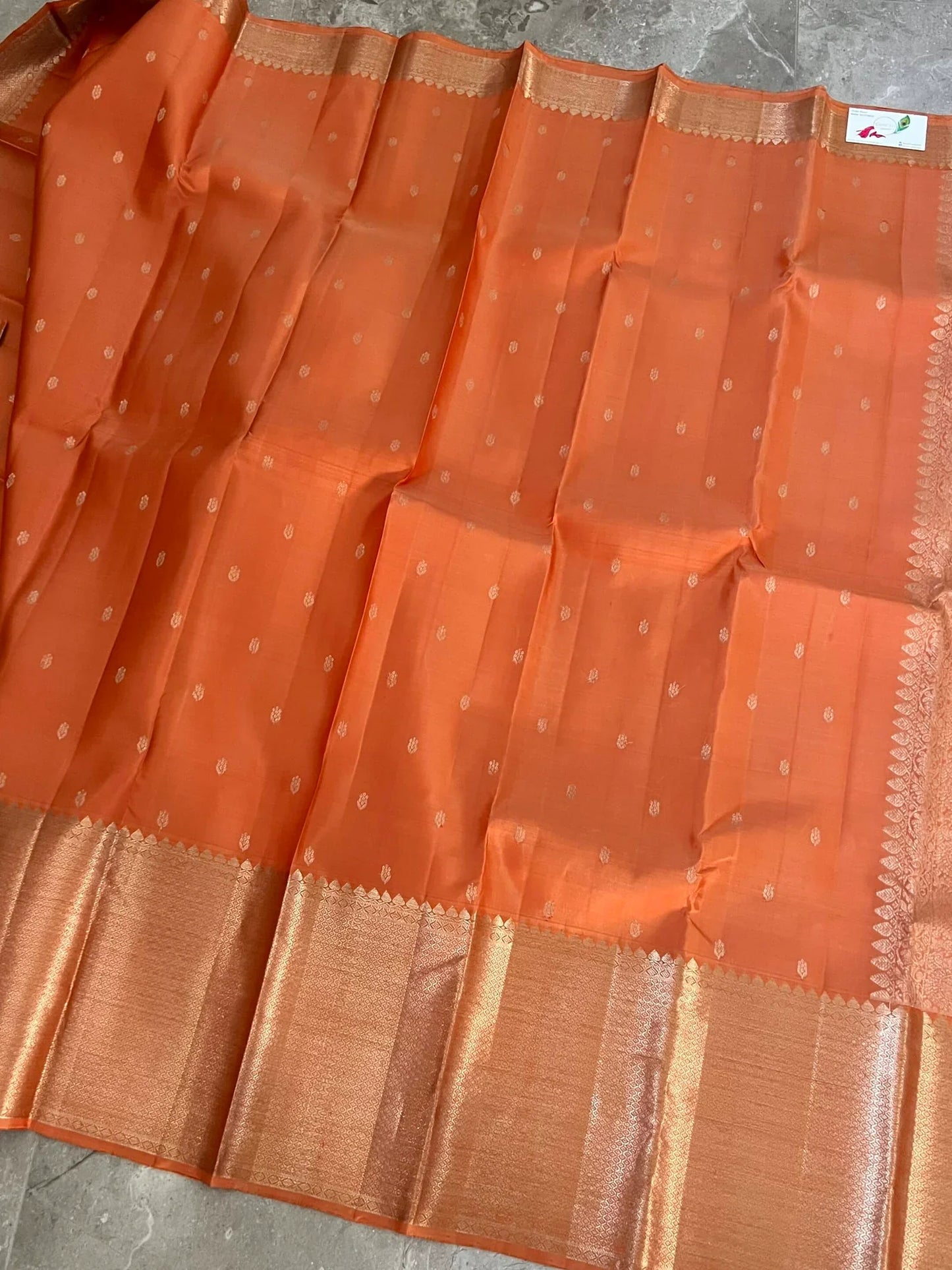 Handloom KANJIVARAM PURE SILK SAREE WITH SILVER ZARI BORDERS - Dark Peach