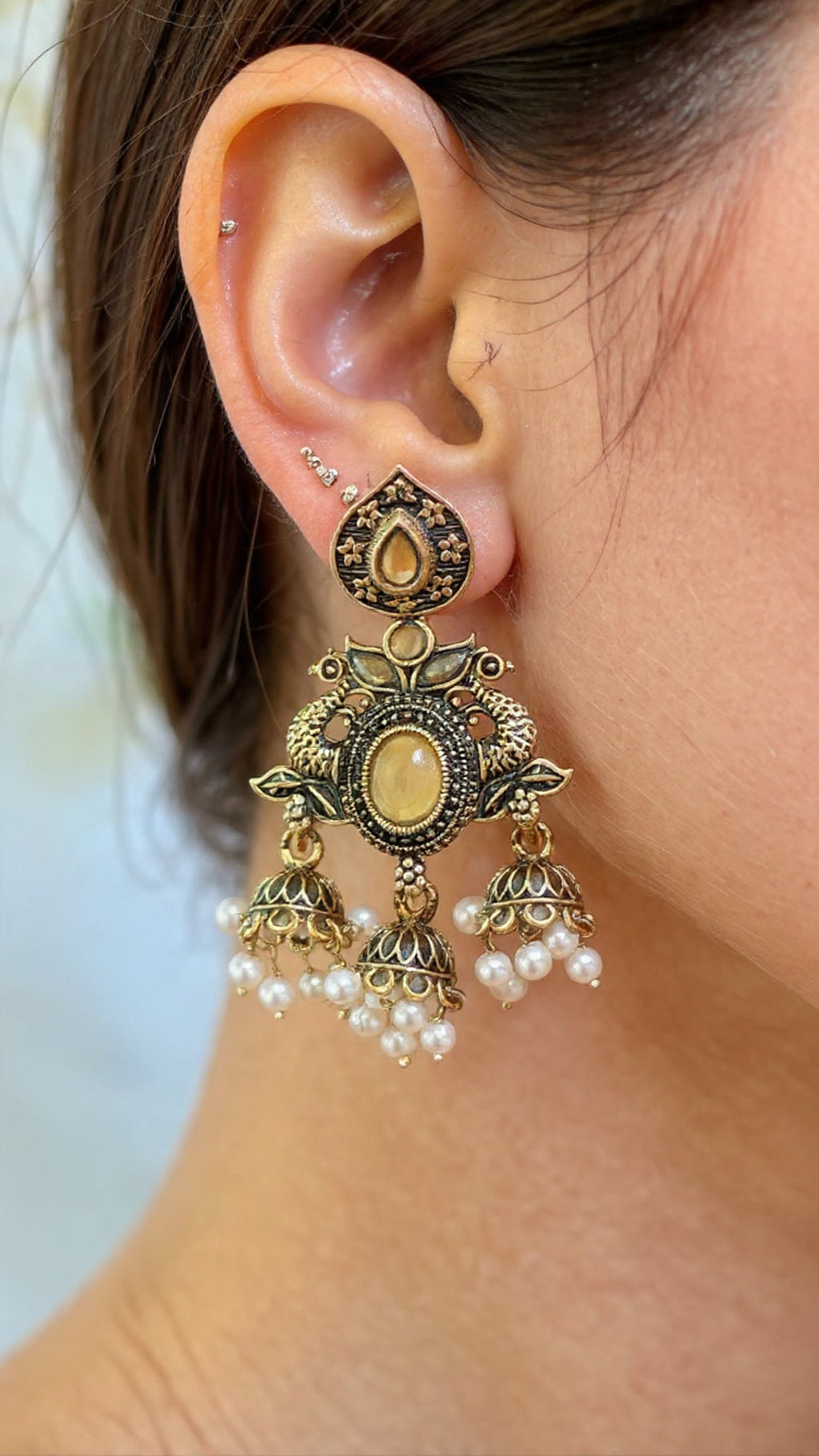 Gorgeous Designer Hangings Set - Light Yellow Stone