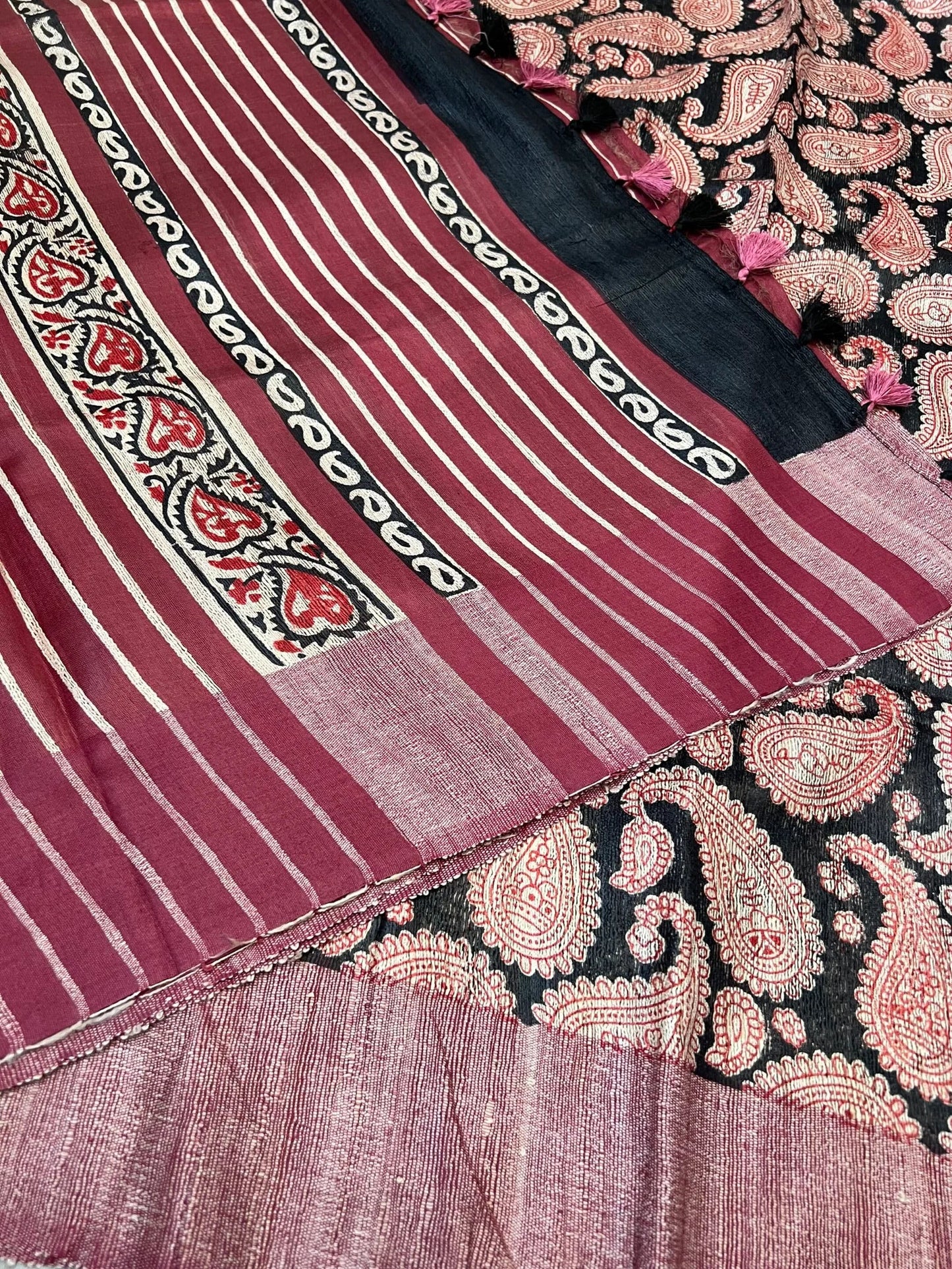 Handloom Giccha silk saree – Ajrakh block prints