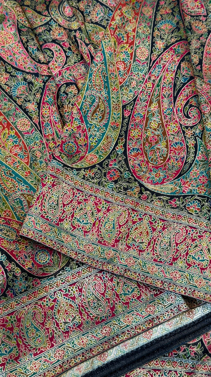 A Kashmiri Pashmina Banarasi Handwoven Floral Saree - Black