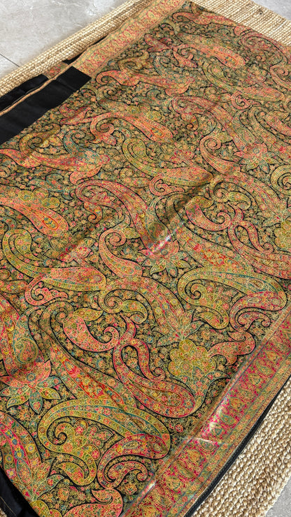 A Kashmiri Pashmina Banarasi Handwoven Floral Saree - Black