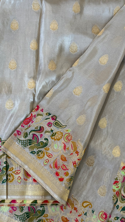 Soft Tissue Silk Saree – Elegant Light Grey with Intricate Weaving