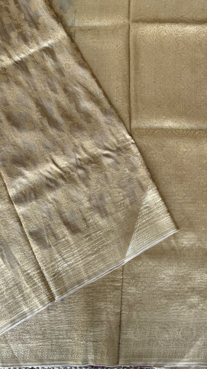 Munga Silk Banarasi Sarees - Subtle Gold Elegance