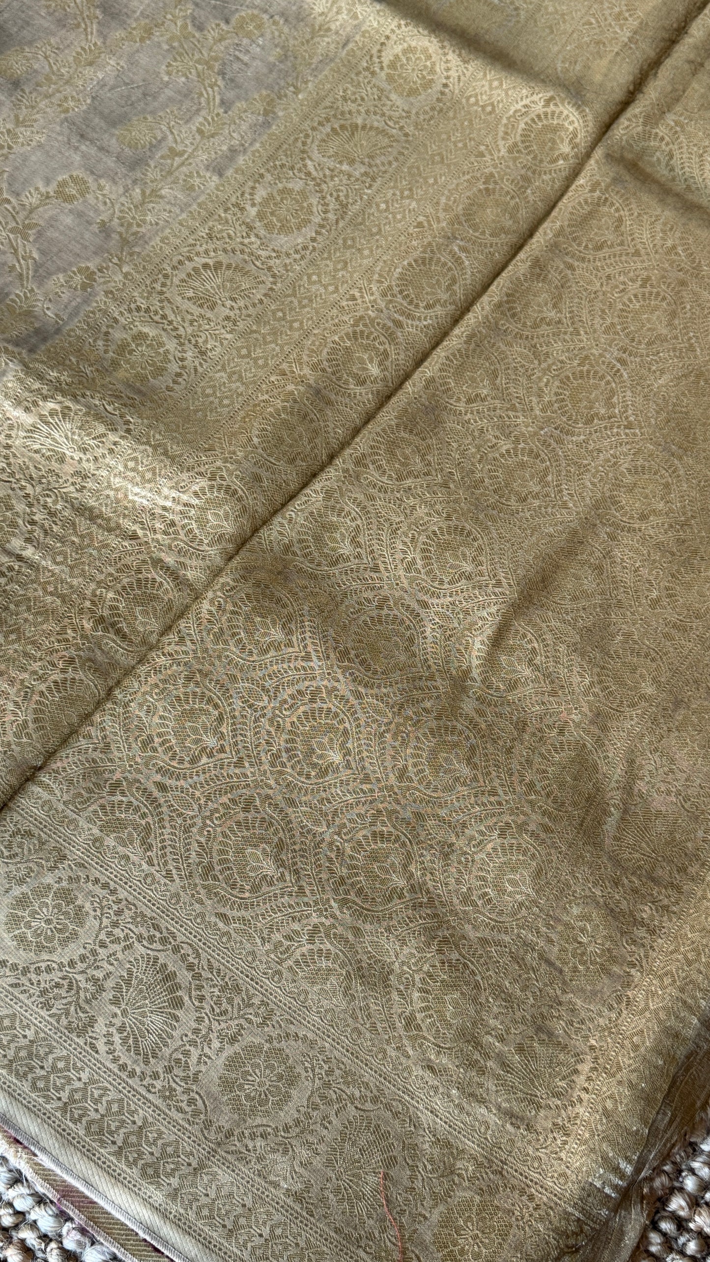 Munga Silk Banarasi Sarees - Subtle Gold Elegance