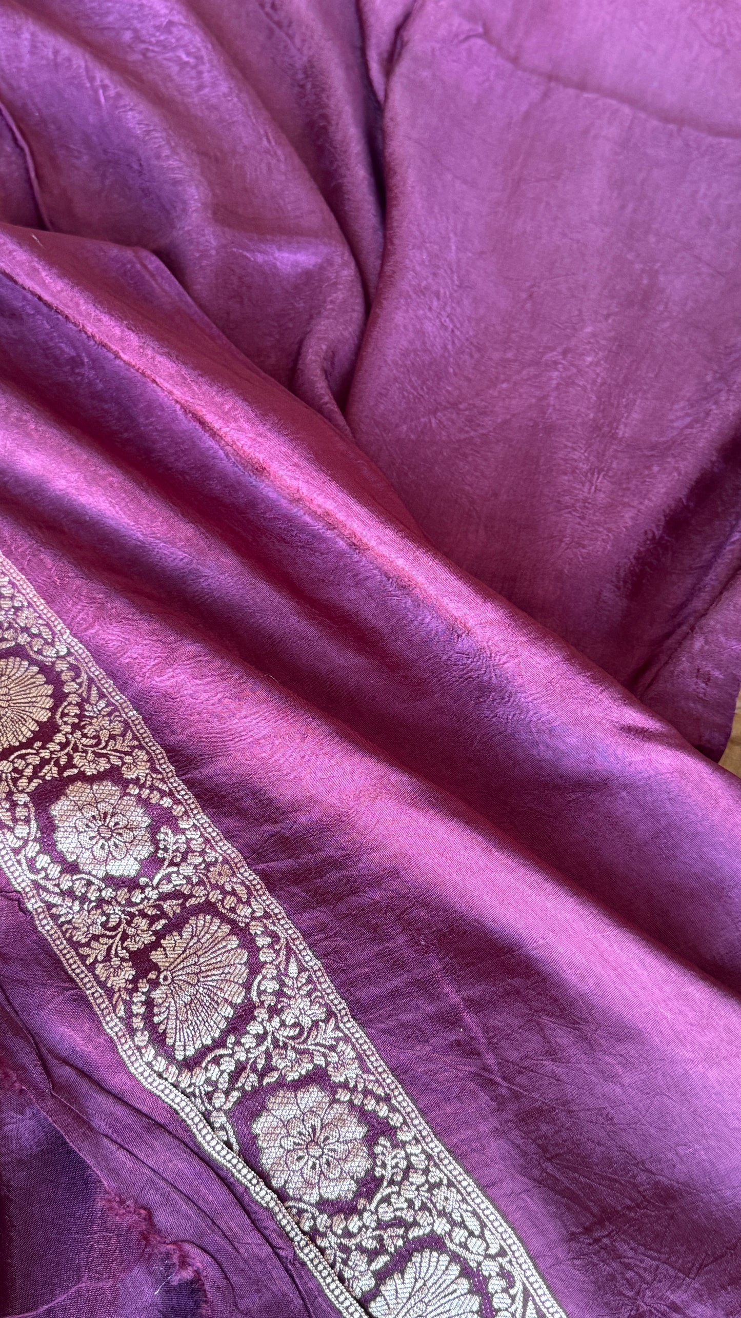 Munga Silk Banarasi Sarees - Subtle Gold Elegance