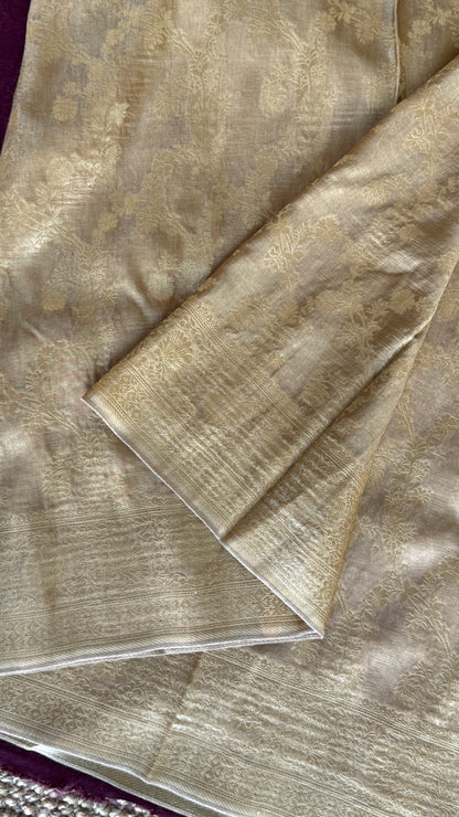 Munga Silk Banarasi Sarees - Subtle Gold Elegance