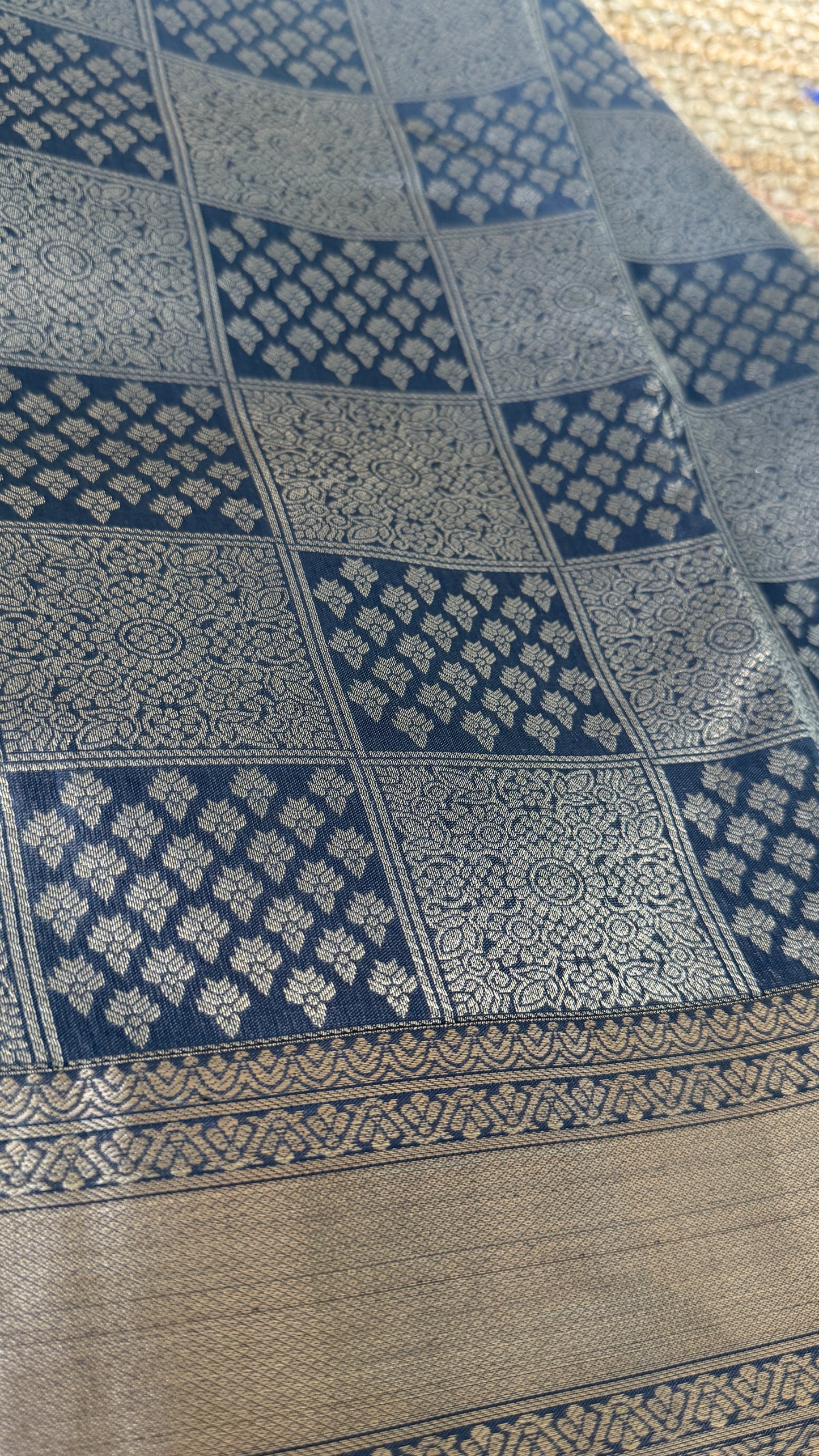 Pure Kanchivaram Silk Saree – Grey