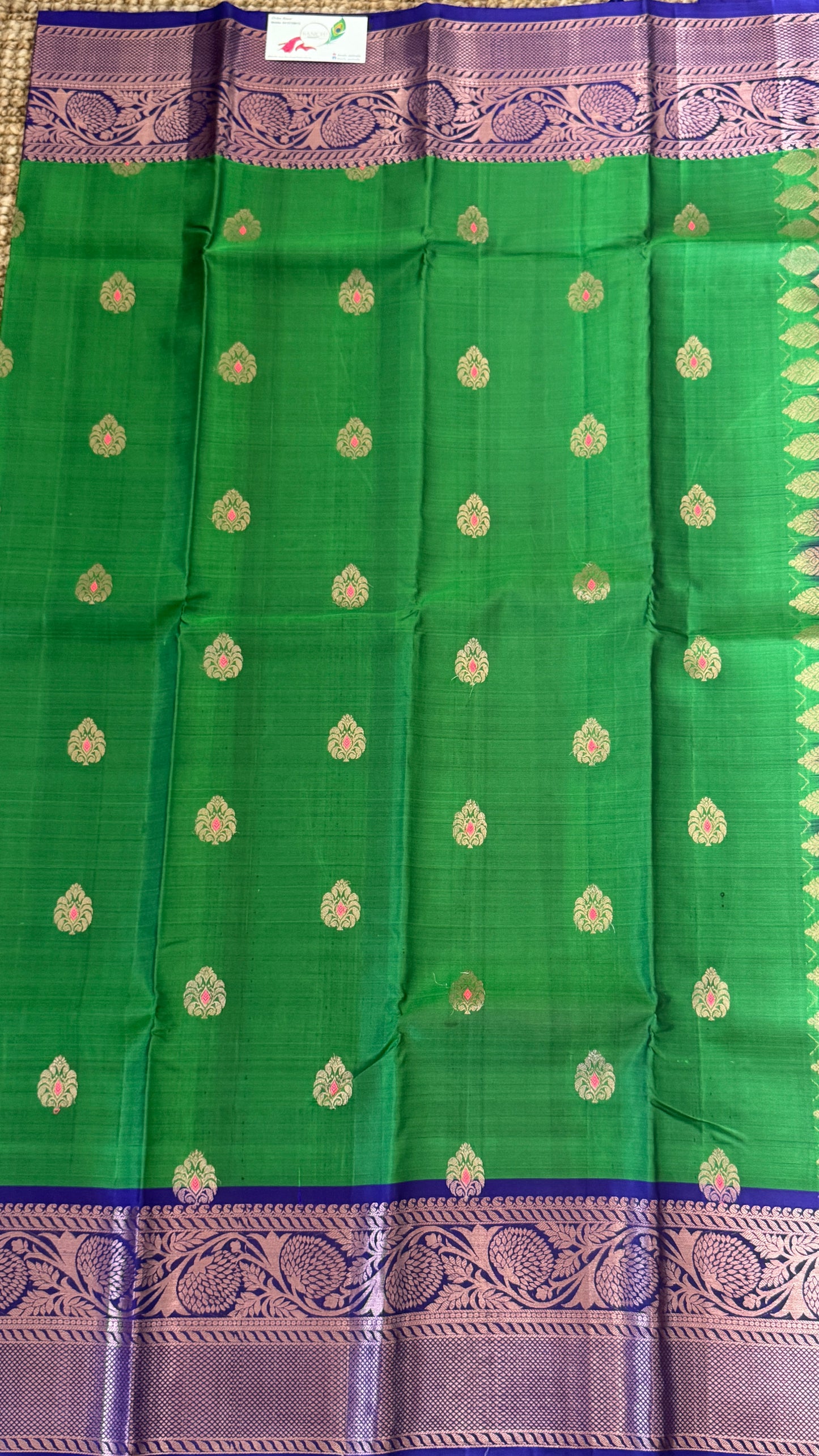 KANJIVARAM PURE SILK HANDLOOM SAREE in Green with Floral border in Royal Blue