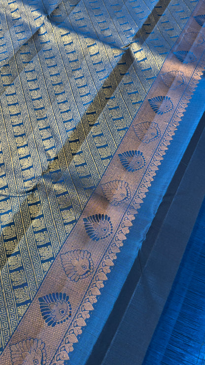 KANJIVARAM PURE SILK HANDLOOM SAREE – GREYISH GREEN WITH CONTRAST BLUE PALLU