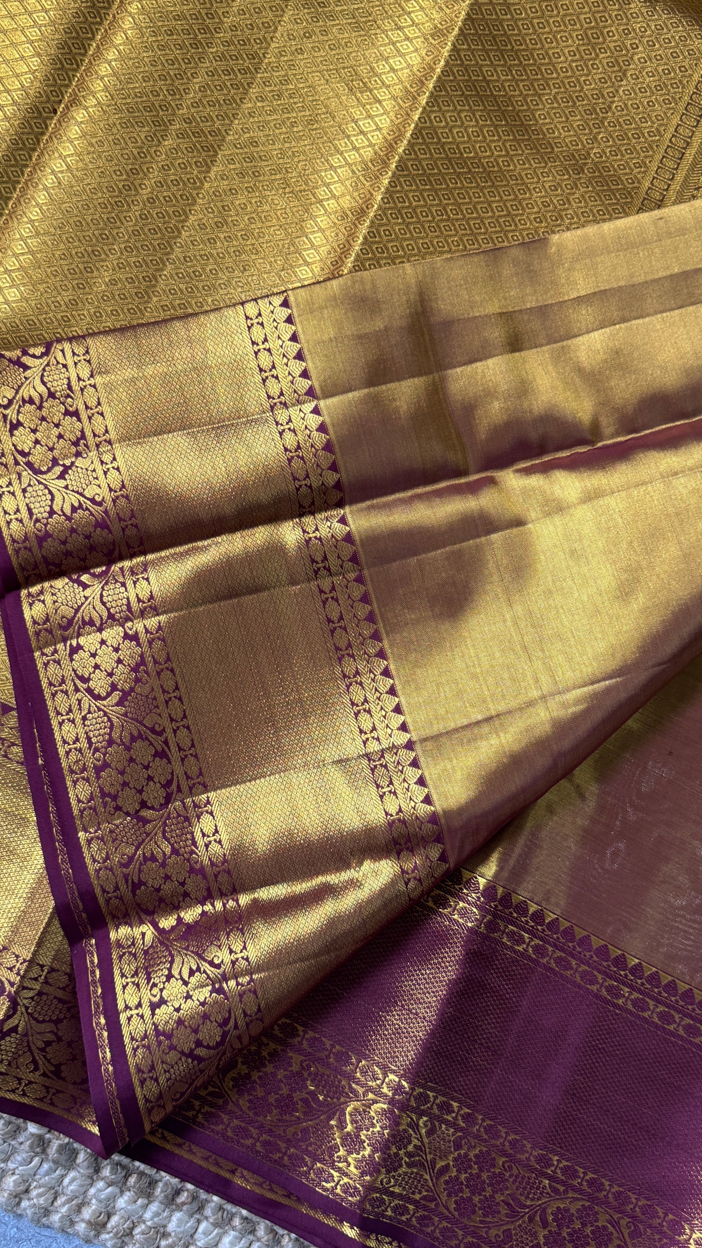 PURE TISSUE KANJIVARAM SILK HANDLOOM SAREE – LIGHT GOLD WITH MAROON border