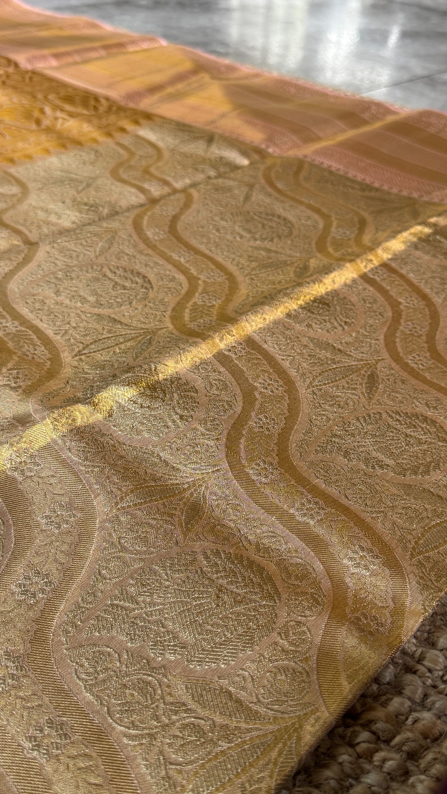PURE TISSUE KANJIVARAM SILK HANDLOOM SAREE – LIGHT GOLD WITH PEACH BORDER