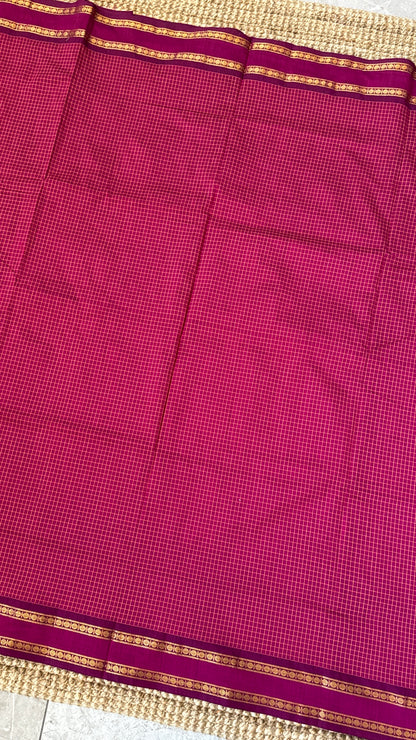Purely Hand-Woven - Pink checkered traditional Saree