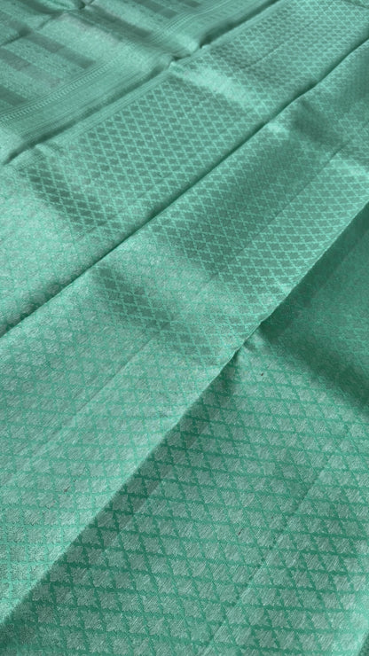 Pure Kanchivaram Silk Saree – Mint / Sea Green Elegance Woven in Tradition