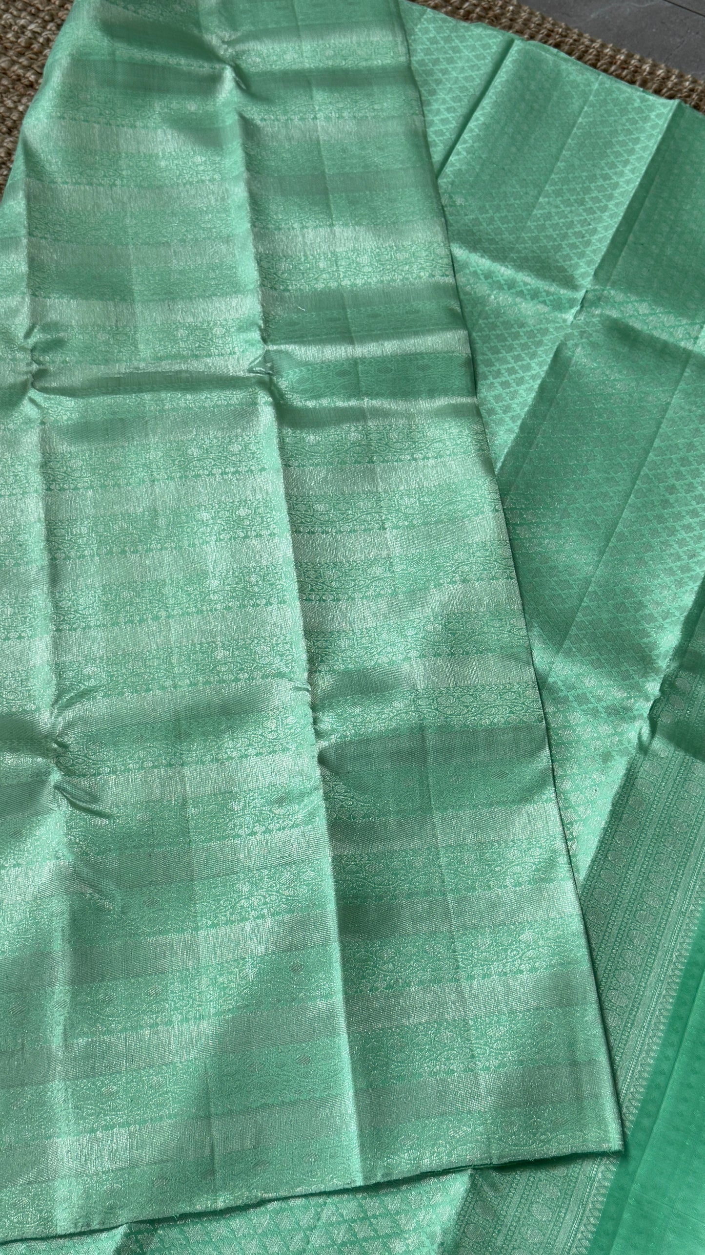 Pure Kanchivaram Silk Saree – Mint / Sea Green Elegance Woven in Tradition