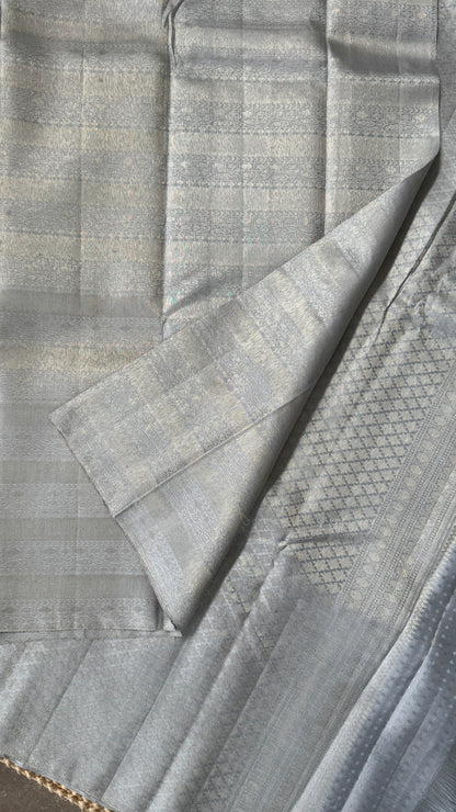 Pure Kanchivaram Silk Saree – Silver Grey Elegance Woven in Tradition