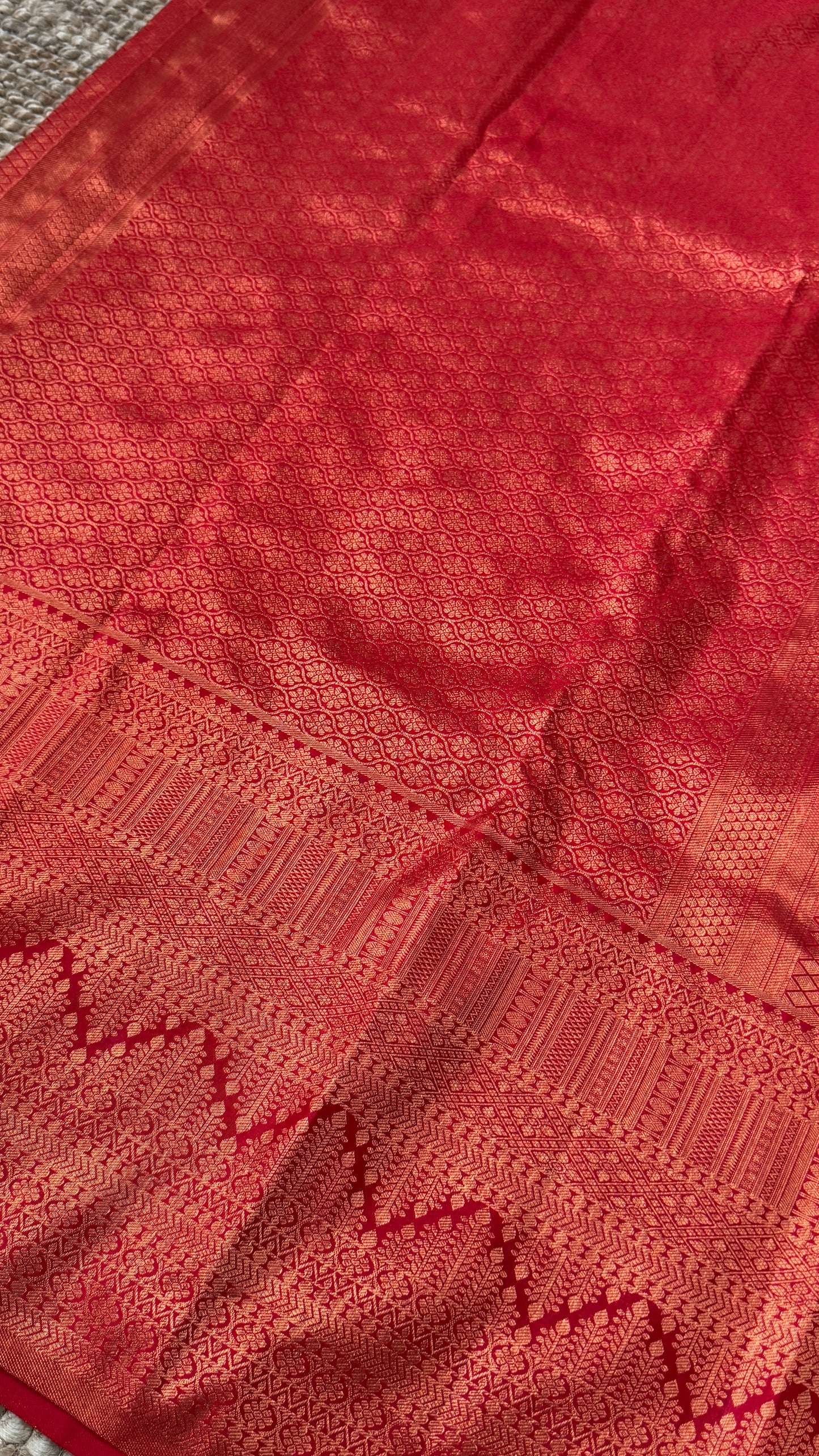 Bridal KANJIVARAM PURE SILK HANDLOOM SAREE in White and Deep Red
