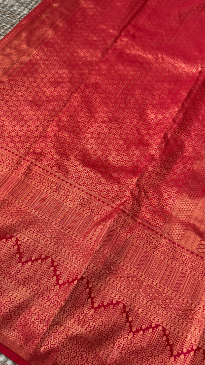 Bridal KANJIVARAM PURE SILK HANDLOOM SAREE in White and Deep Red