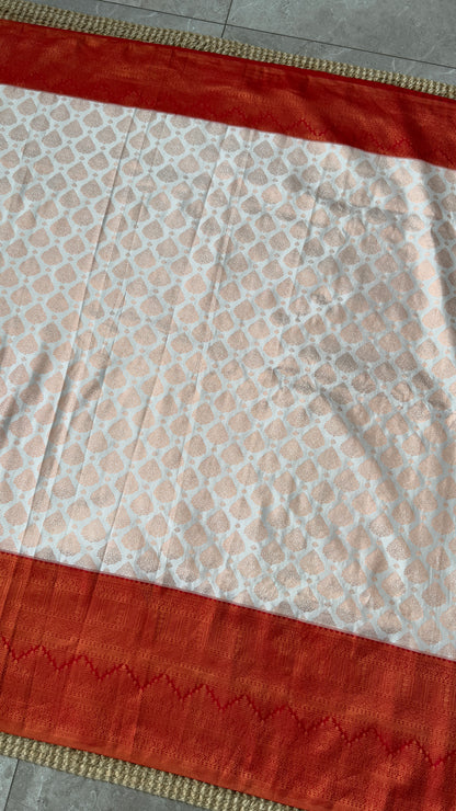 Bridal KANJIVARAM PURE SILK HANDLOOM SAREE in White and Deep Red