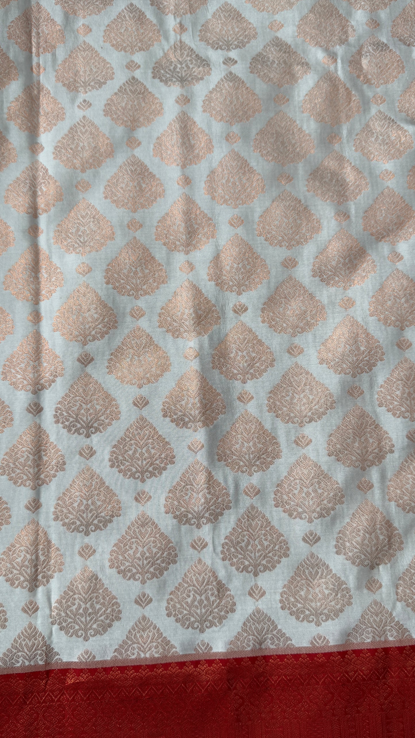 Bridal KANJIVARAM PURE SILK HANDLOOM SAREE in White and Deep Red