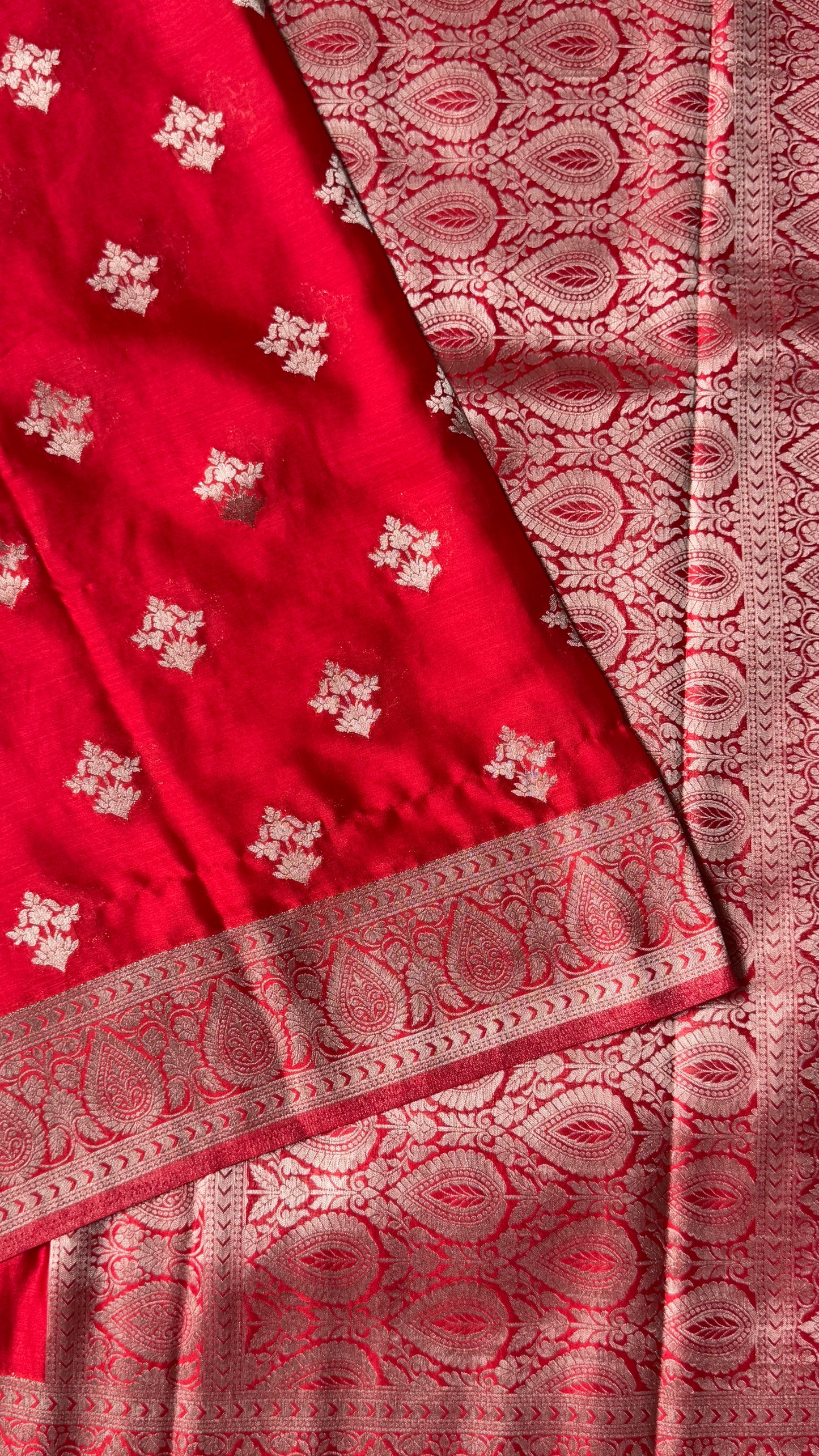 Elegant Georgette Crepe Silk Saree with Antique Gold Banarasi Borders - Red