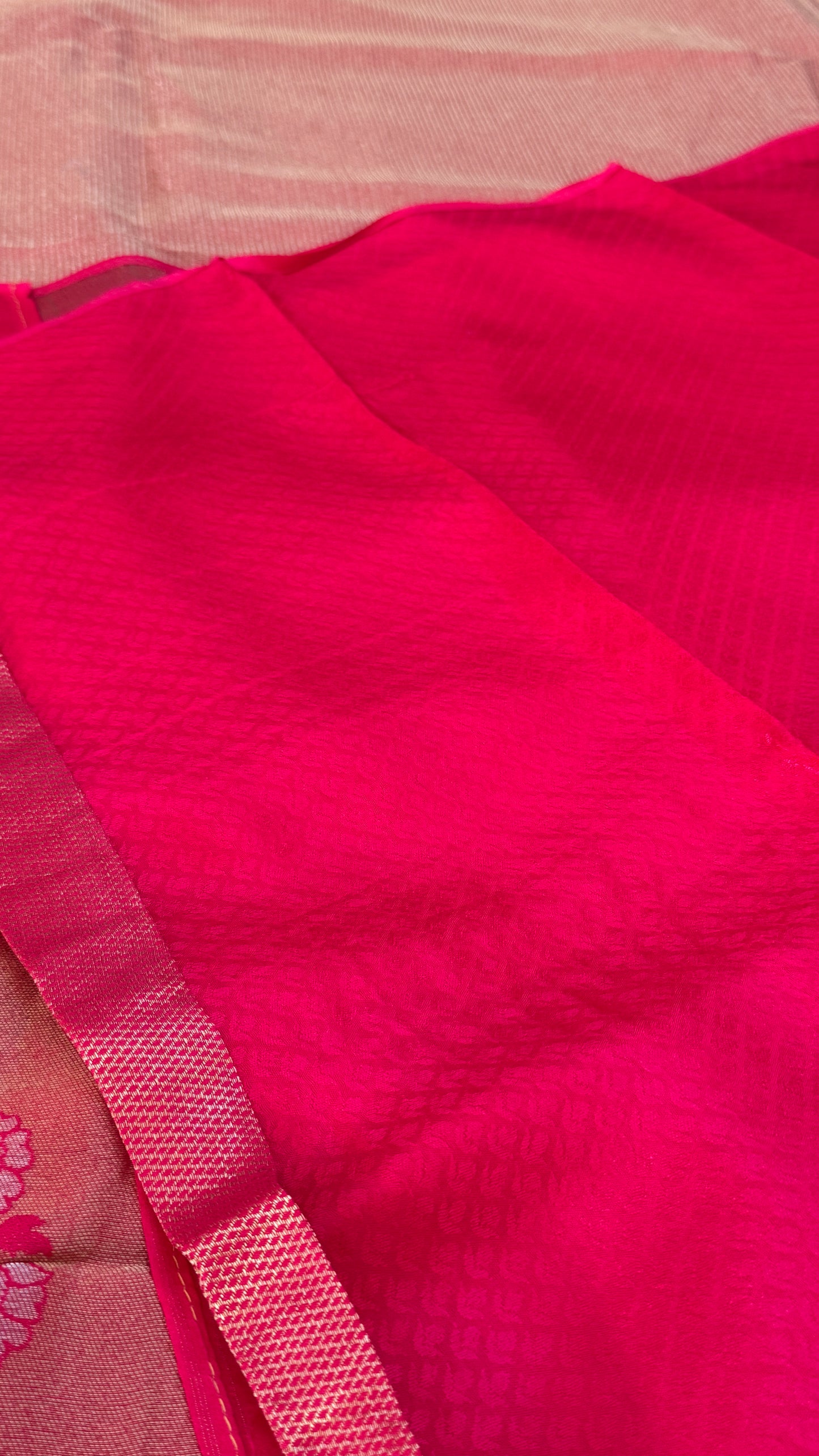 Pure Tissue Kanchivaram in Temple Border - Candy Pink