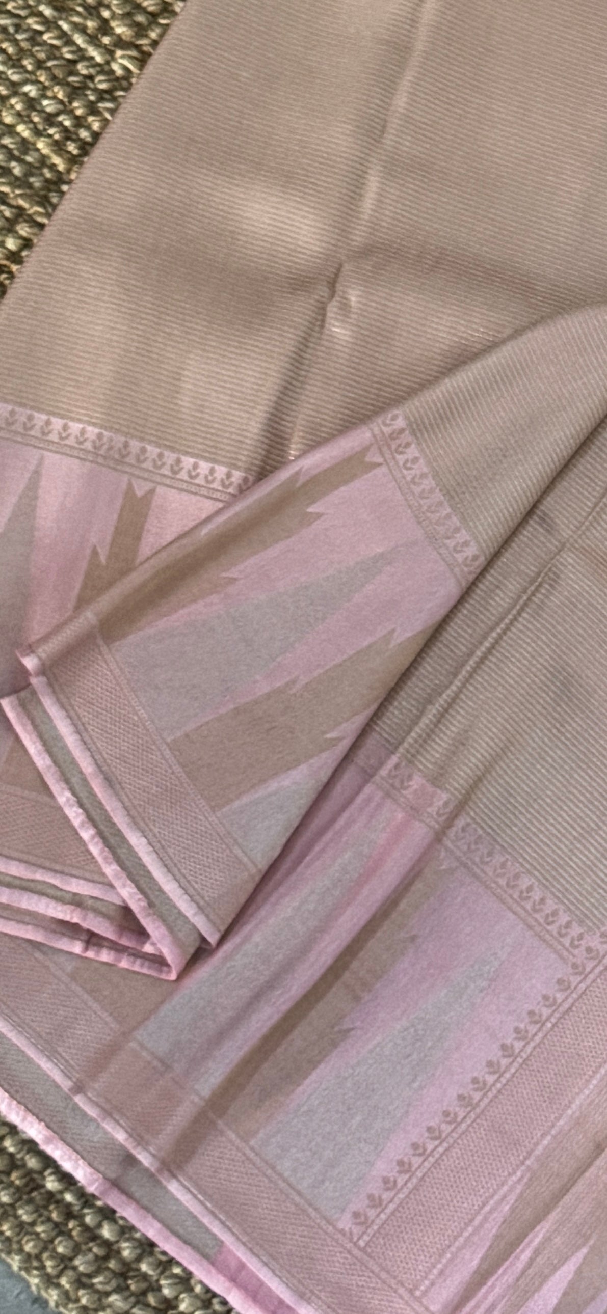 Pure Tissue Kanchivaram in Temple Border - Baby Pink