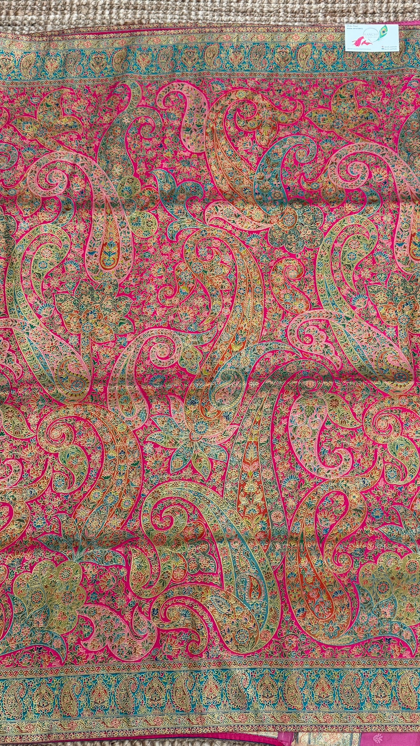 A Kashmiri Pashmina Banarasi Handwoven Floral Saree - Pink