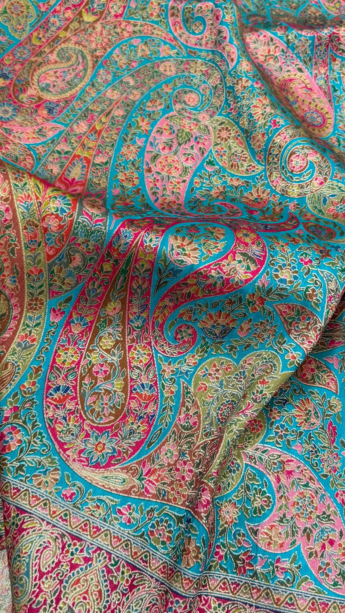 A Kashmiri Pashmina Banarasi Handwoven Floral Saree - Blue