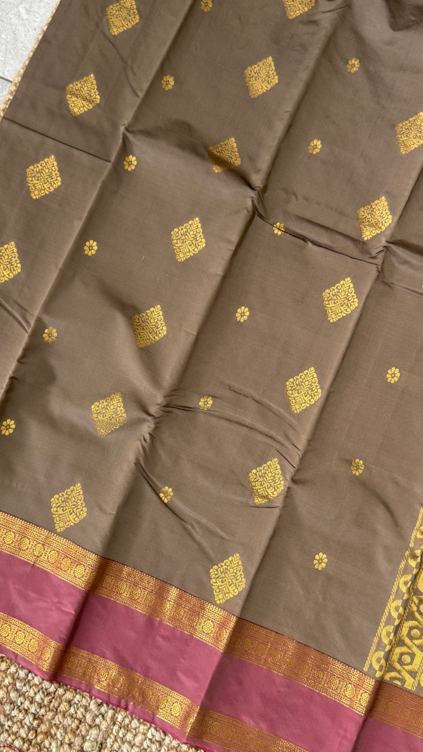 Semi Soft Silk Saree – Grey Body with Pink RettaPetta  Border