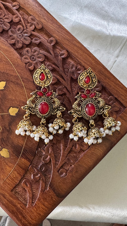 Gorgeous Designer Hangings Set - Red Stone