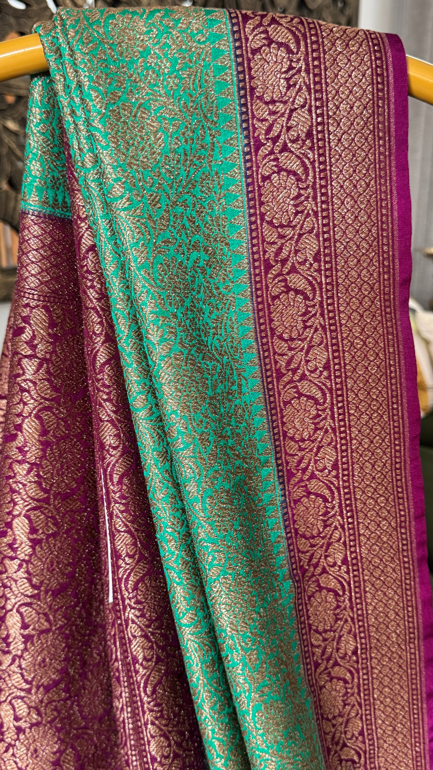 Raw Banarasi Handloom – Rama green with Wine
