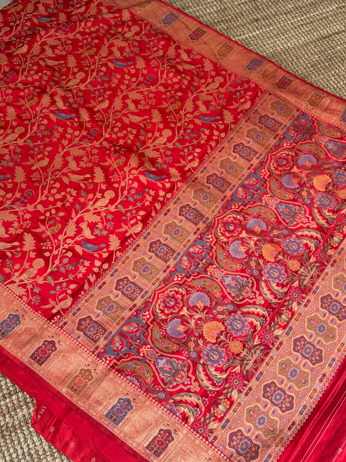 Soft Silk Banarasi Sarees with Meenakari Detailing - Red
