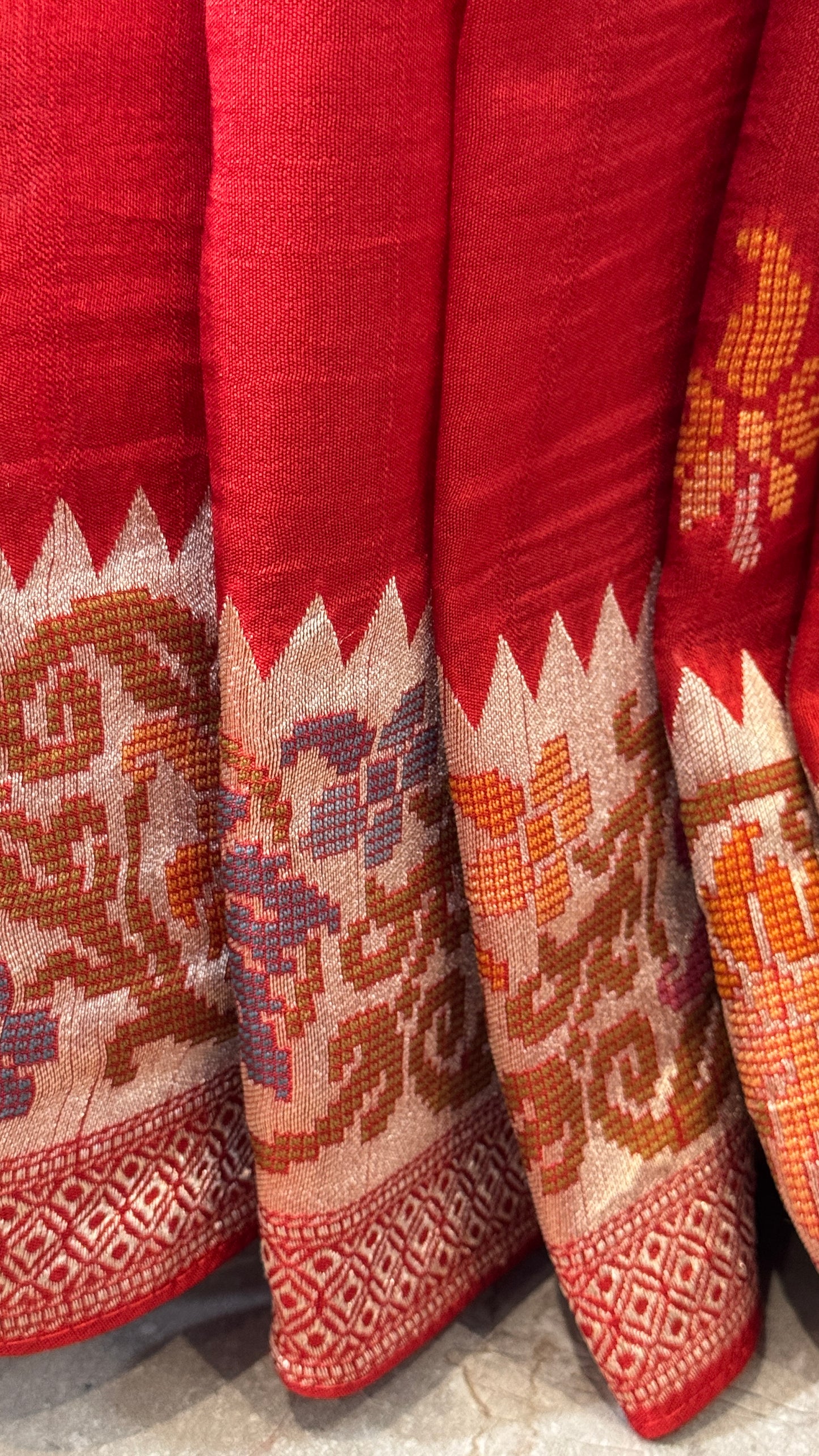 Tussar Raw Silk Handloom – Red