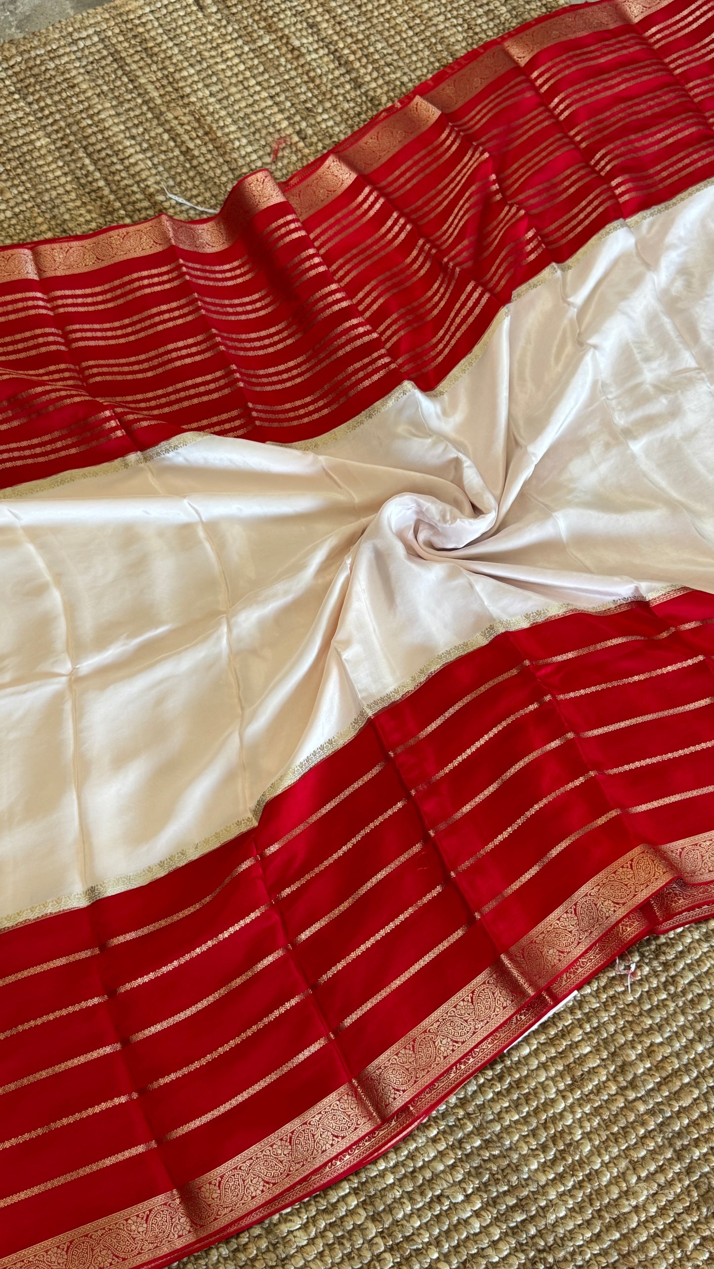 Pure Crepe silk saree – White and Red