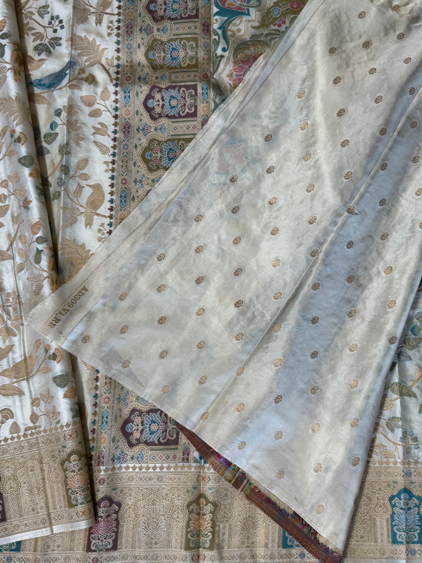Soft Silk Banarasi Sarees with Meenakari Detailing - Half White