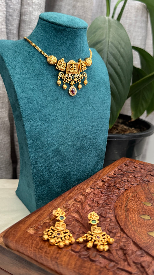 Lakshmi Choker set