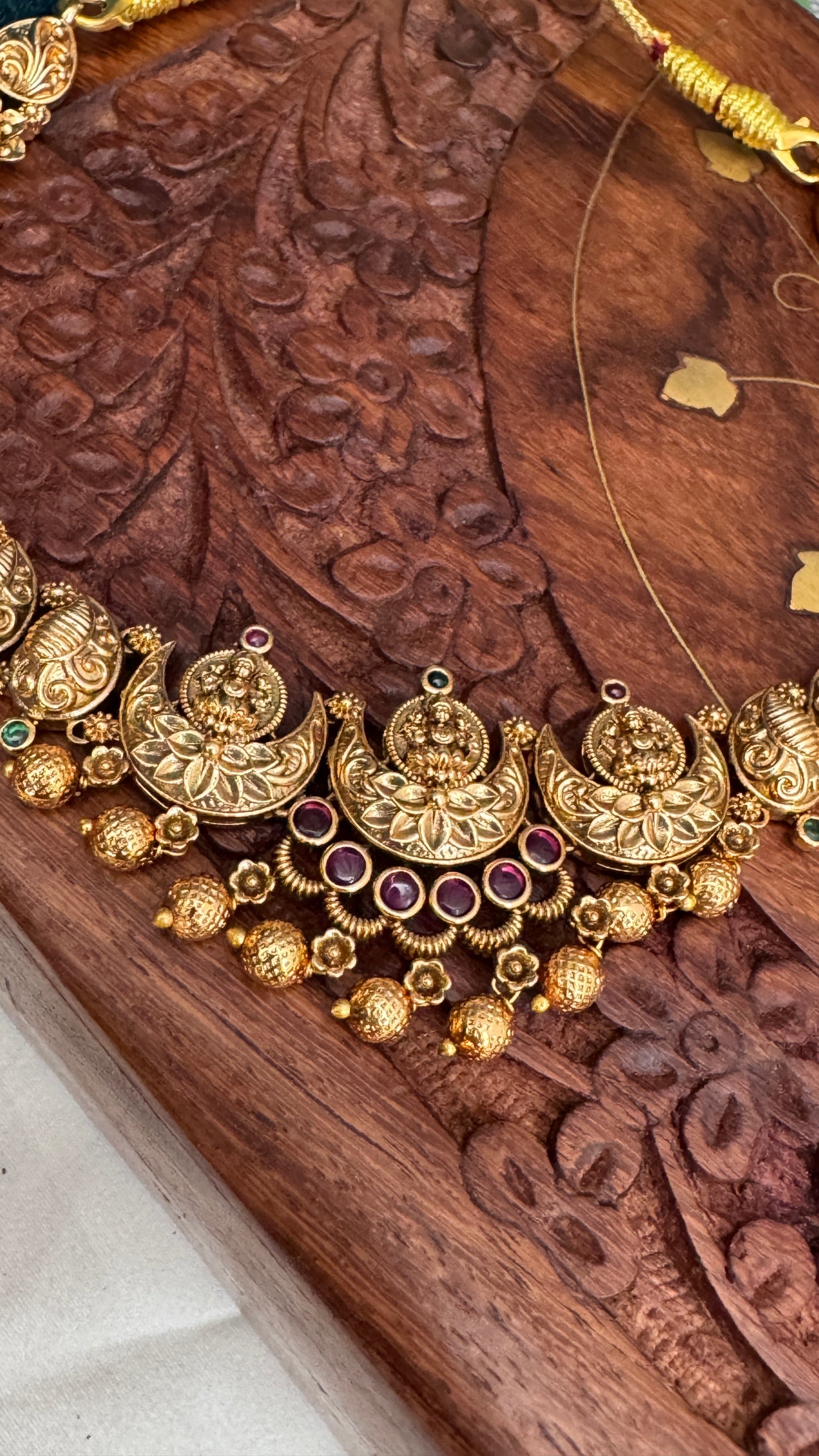 Lakshmi With Moon Design Choker set