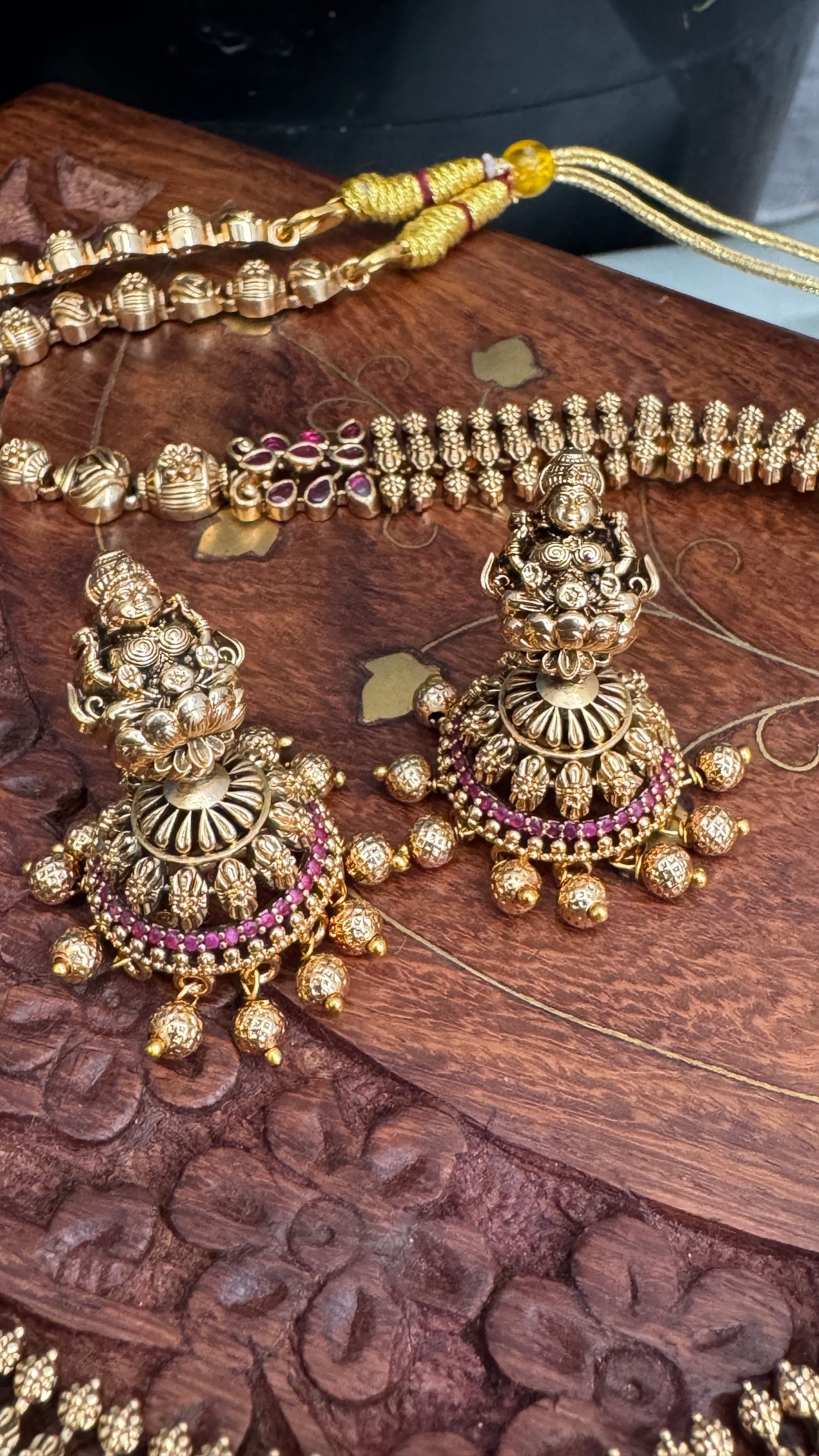 Unique Long Lakshmi Temple Haar Jewellery Set