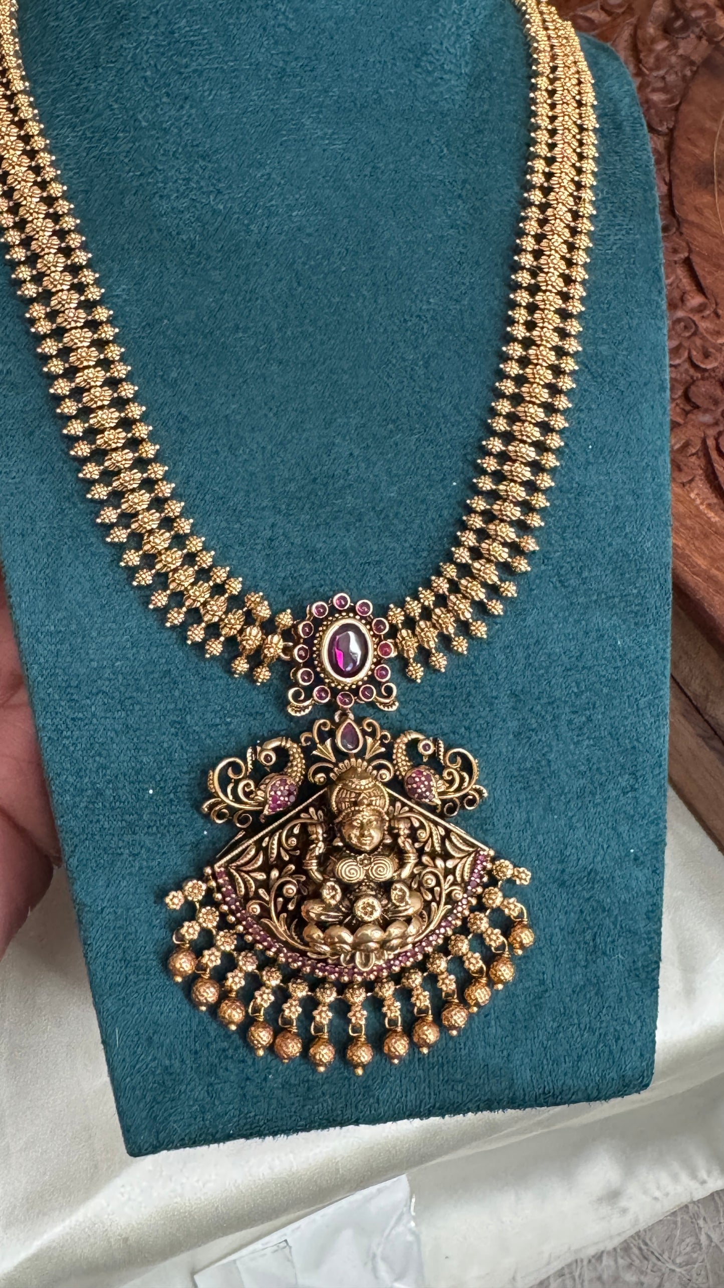 Unique Long Lakshmi Temple Haar Jewellery Set