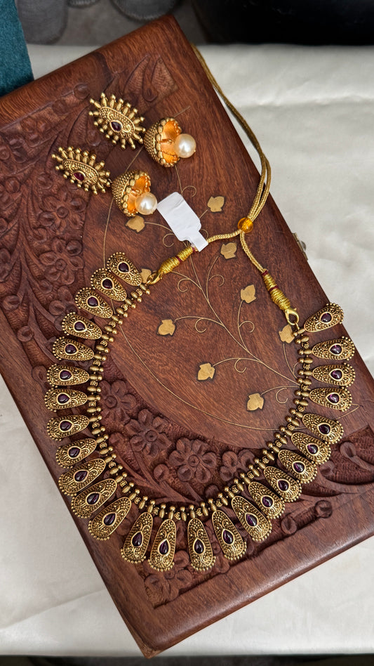 Unique Geometric Temple Jewellery Set with Jhumkas