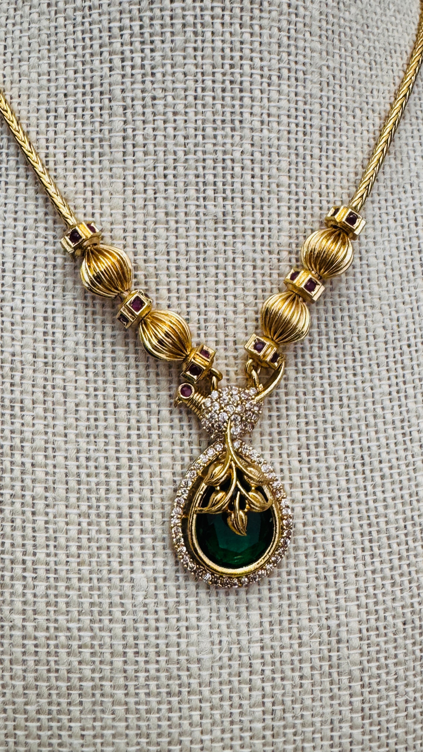 Simple Necklace Set with Green Stone