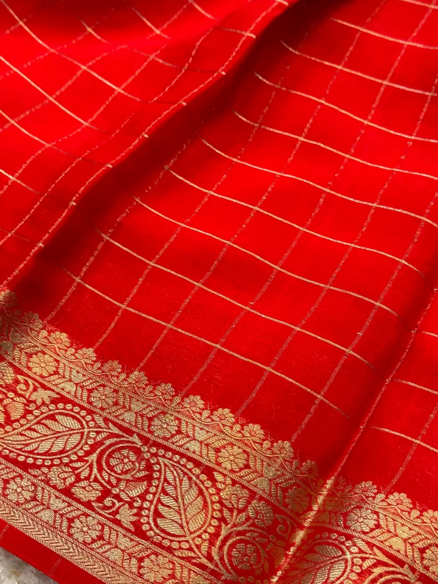Georgette Silk Checkered Saree – RED