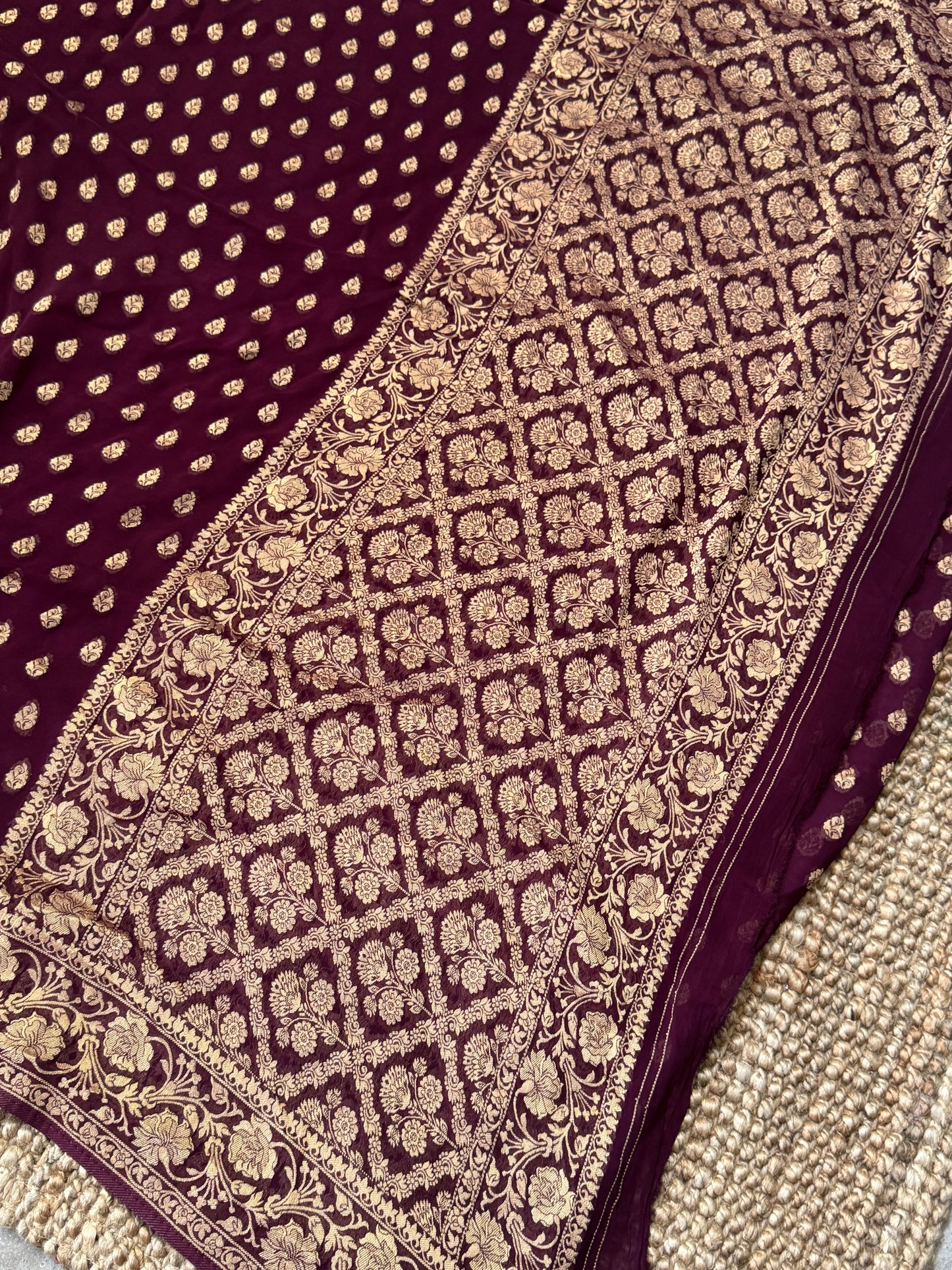 Pure Crushed Georgette Banarasi Saree – Maroon