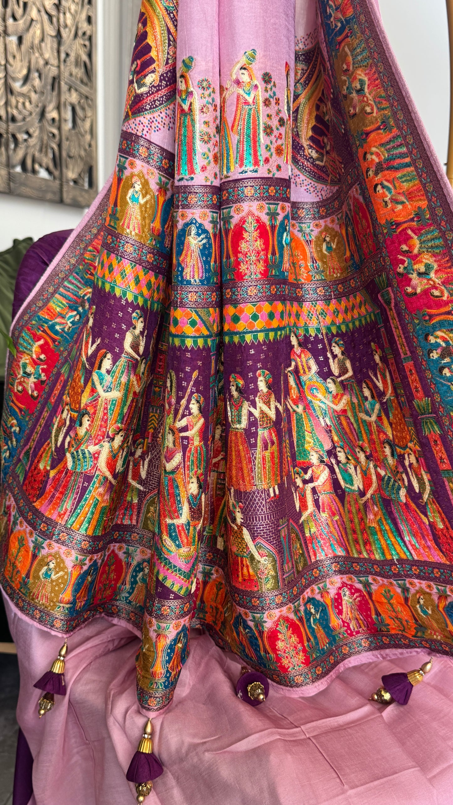 A Kashmiri Pashmina Banarasi Handwoven Storytelling Sarees - Pink