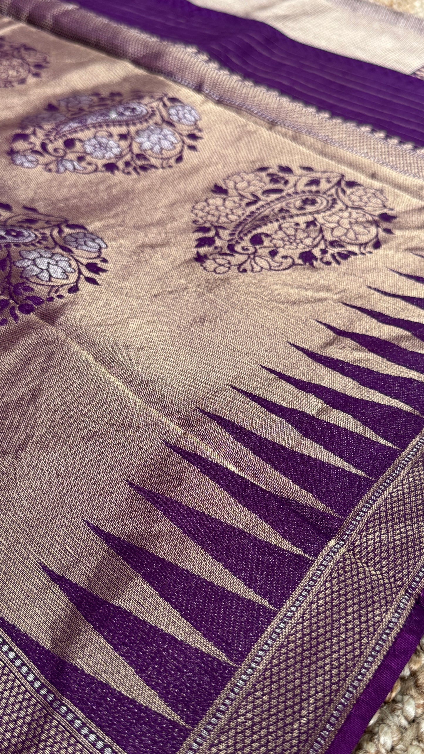Pure Tissue Kanchivaram in Temple Border - Deep Purple