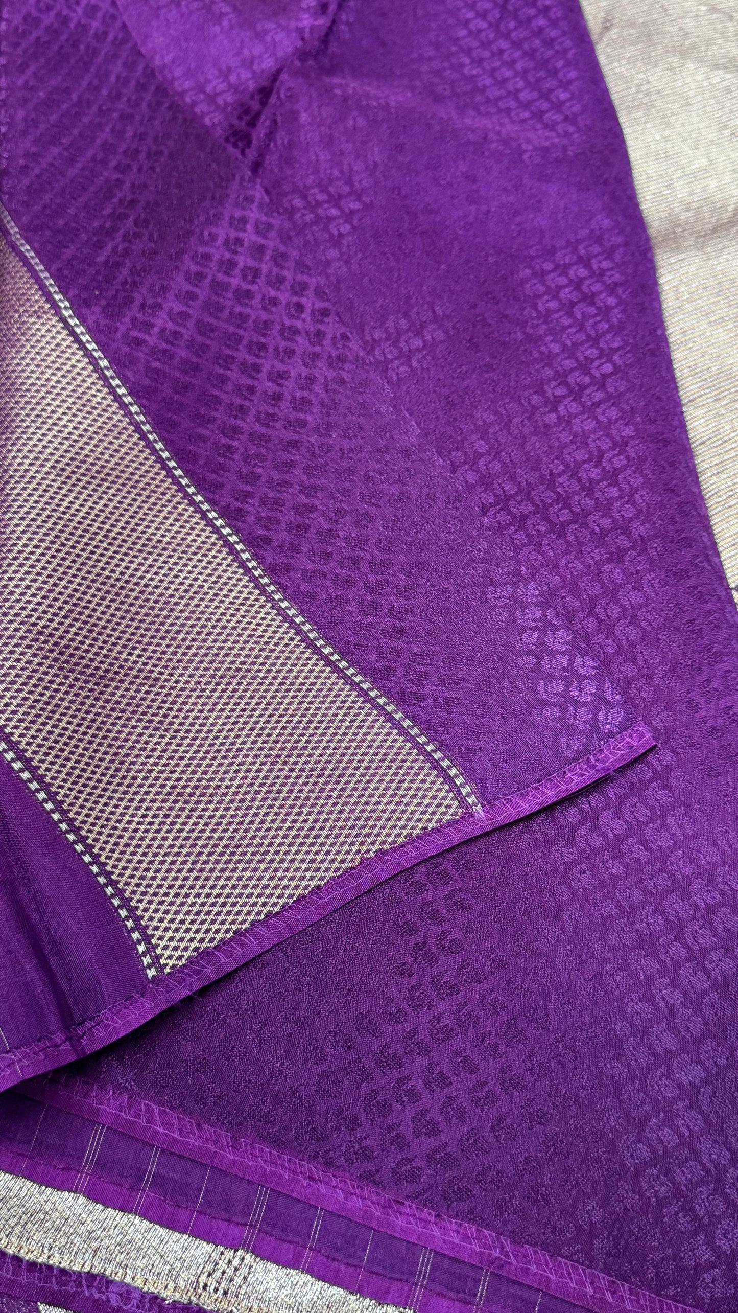 Pure Tissue Kanchivaram in Temple Border - Deep Purple