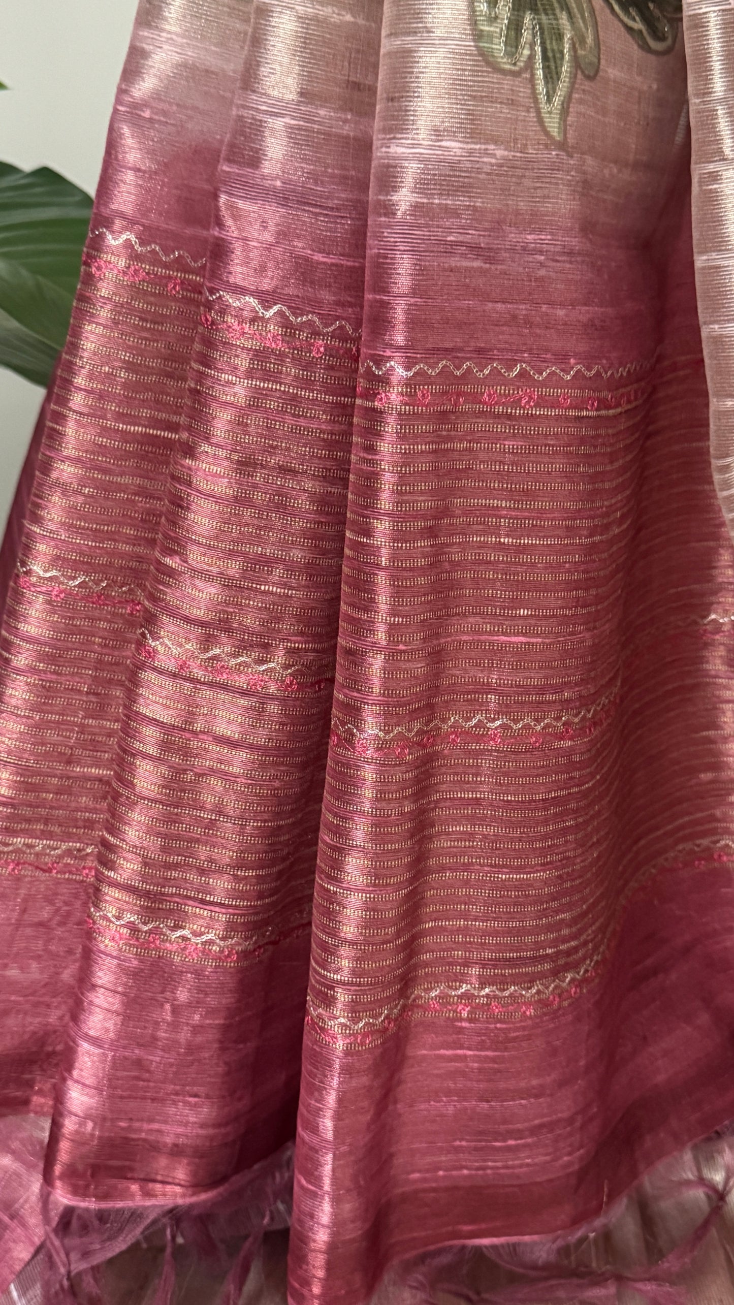 Tissue Silk – Pink and Gold